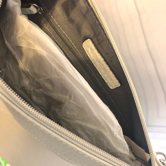 Max Studio. Handbag. - Picture 4 of 7